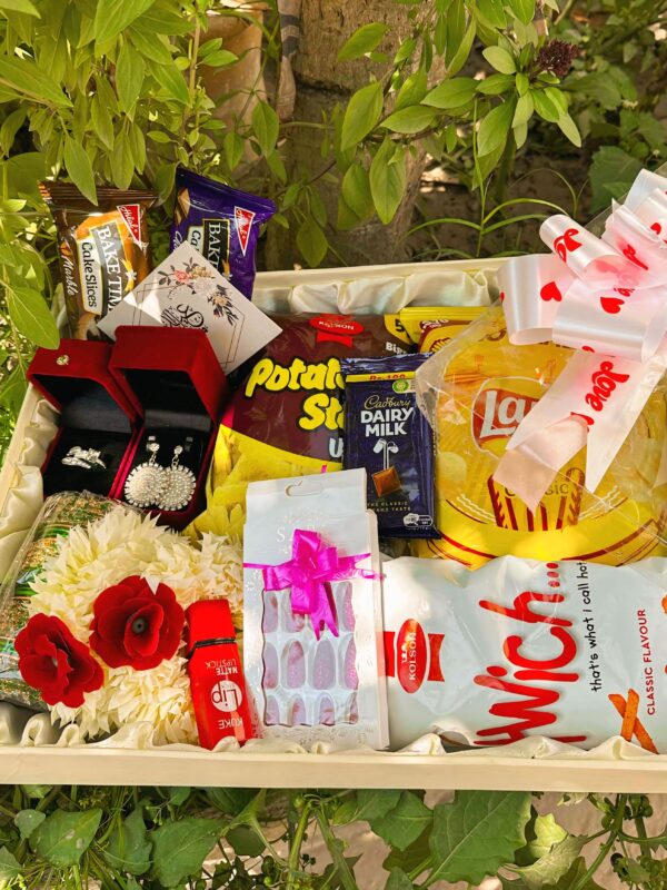 Eid Special Gift Box – Perfect for the Celebration! - Image 2